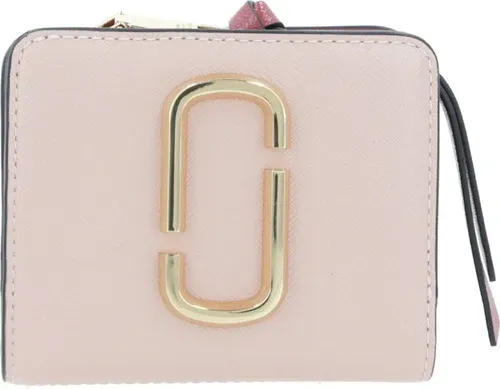 Marc Jacobs (106526887) Marc Jacobs (106526887)