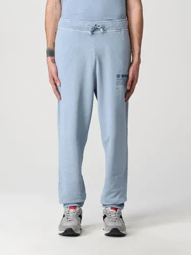 Pantalone DIADORA HERITAGE Uomo colore Cielo (57400430) Pantalone DIADORA HERITAGE Uomo colore Cielo (57400430)